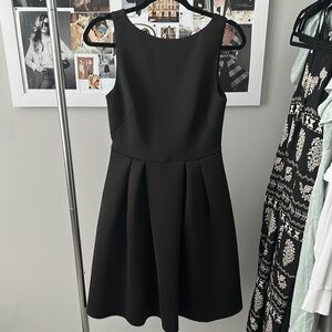 Elegant Black Sleeveless Dress - NEVER WORN